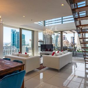 Deluxe Two-Bedroom Penthouse Ocean View